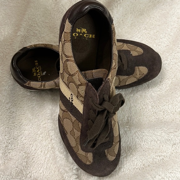 Coach sneakers size 6 NEW - Picture 1 of 3